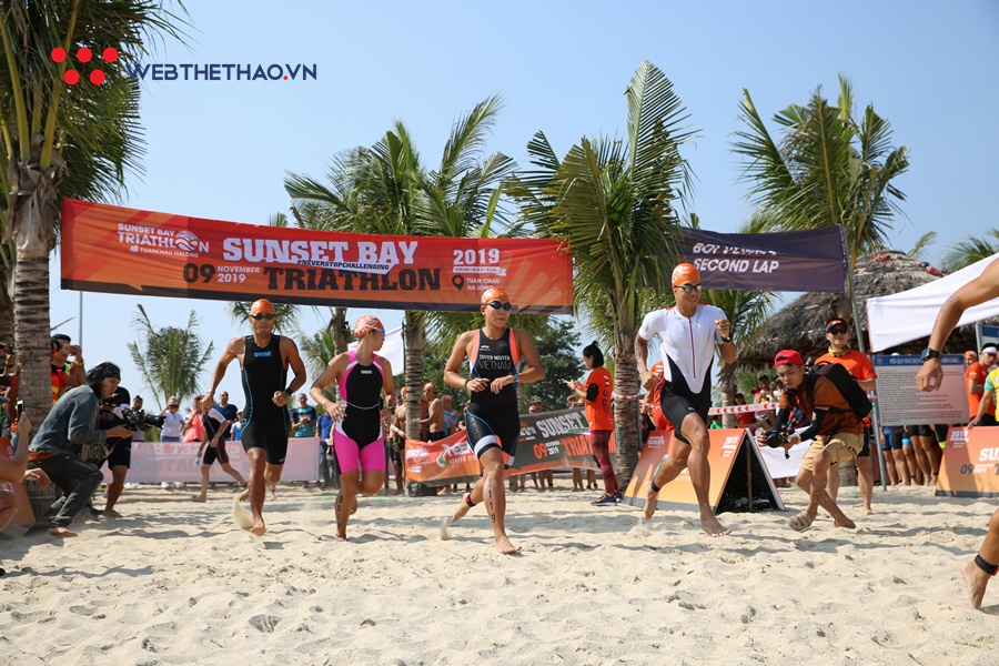 “Rái cá” tuyển thủ SEA Games 30 áp đảo đường đua Sunset Bay Triathlon 2019